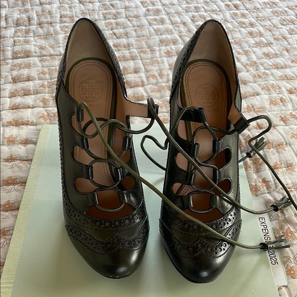Tory Burch heels - Picture 1 of 8